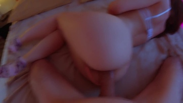 A tüneményes leány egy gigantikus brokit zsákmányolt a passzentos hátsójába miután végzett a furulyázással Thumb